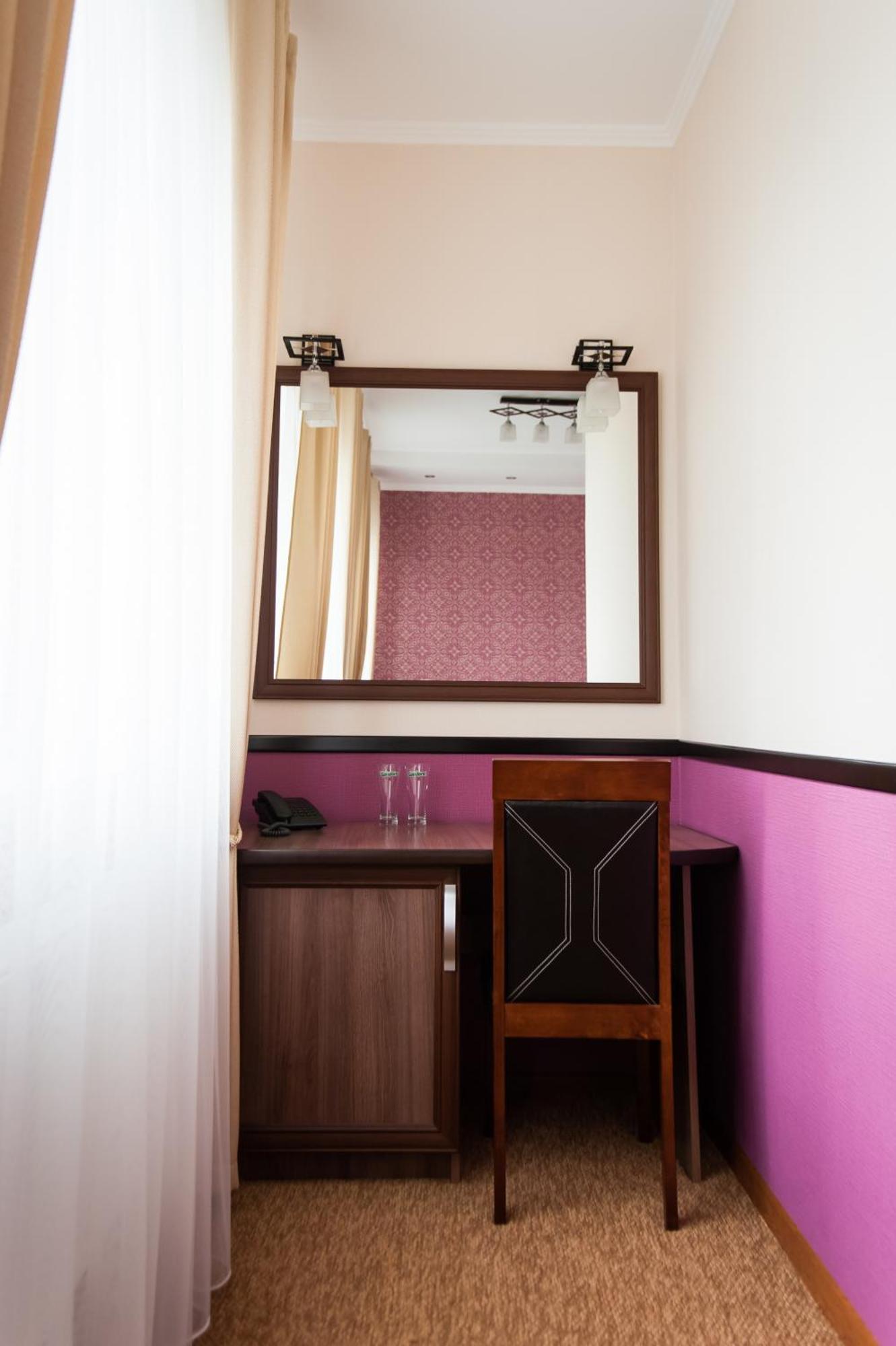 Harvest Hotel Vinnytsia Exterior foto
