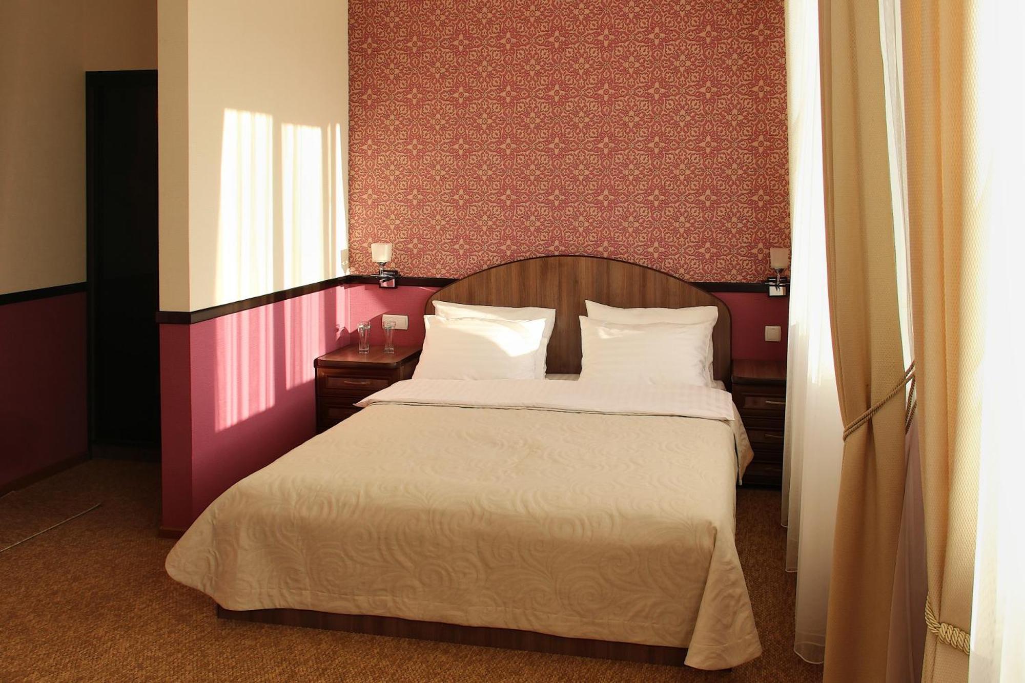 Harvest Hotel Vinnytsia Exterior foto